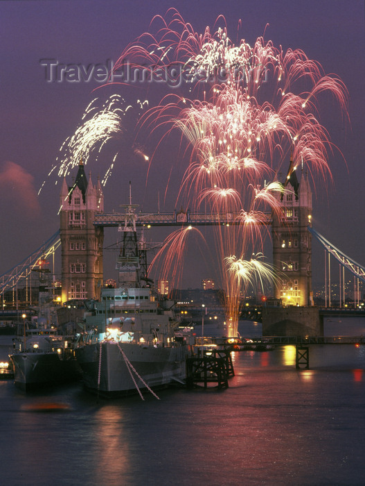 england789: London, England: fireworks on the Thames - Tower Bridge and HMS Belfast - photo by A.Bartel - (c) Travel-Images.com - Stock Photography agency - Image Bank