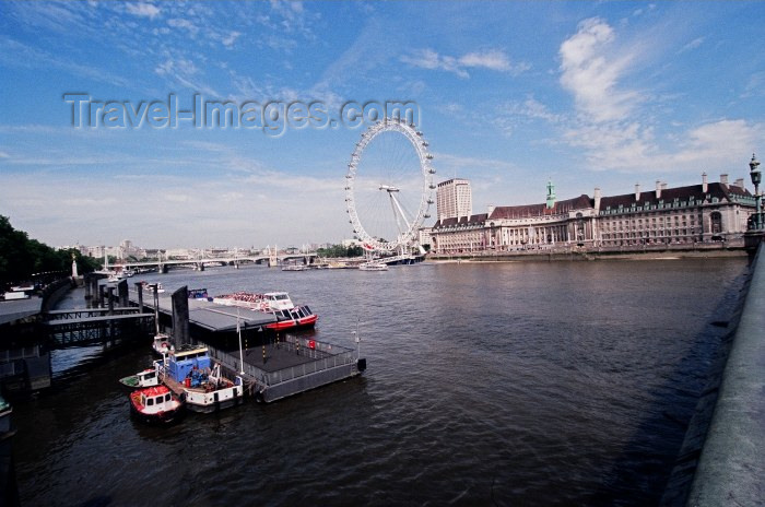 england92: London: the Thames river  from Westminster bridge / Tamisa - photo by Craig Ariav - (c) Travel-Images.com - Stock Photography agency - Image Bank