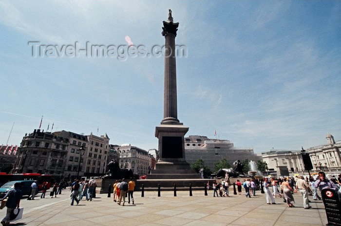 england95: London: Nelson column - Trafalgar square - Westminster - photo by Craig Ariav - (c) Travel-Images.com - Stock Photography agency - Image Bank