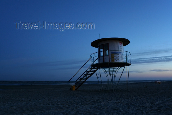 estonia150: Estonia - Parnu: Lifeguard Stand, Parnu Beach - photo by K.Hagen - (c) Travel-Images.com - Stock Photography agency - Image Bank