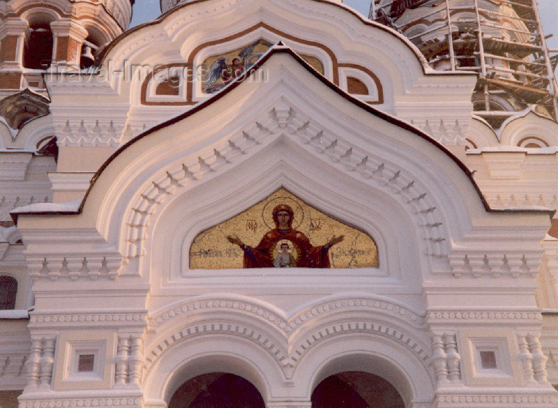 estonia23: Estonia - Tallinn: detail of the porch - Alexander Nevski Orthodox Cathedral - photo by M.Torres - (c) Travel-Images.com - Stock Photography agency - Image Bank