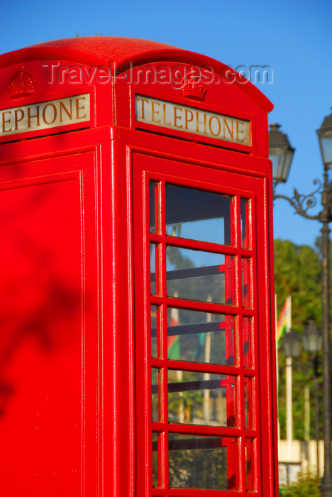 ethiopia114: Addis Ababa, Ethiopia: classic British red telephone box - Sheraton Addis hotel - photo by M.Torres - (c) Travel-Images.com - Stock Photography agency - Image Bank