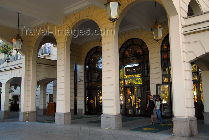 ethiopia116: Addis Ababa, Ethiopia: Sheraton Addis hotel - entrance - photo by M.Torres - (c) Travel-Images.com - Stock Photography agency - Image Bank