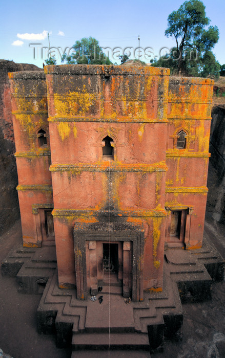 ethiopia182: Lalibela, Amhara region, Ethiopia: Bet Giyorgis rock-hewn church - main facade - UNESCO world heritage site - photo by M.Torres - (c) Travel-Images.com - Stock Photography agency - Image Bank