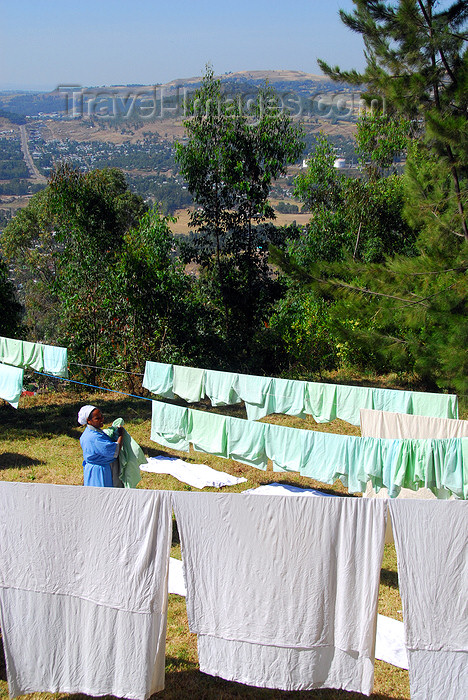 ethiopia201: Gondar, Amhara Region, Ethiopia: washing line - drying linen - photo by M.Torres - (c) Travel-Images.com - Stock Photography agency - Image Bank