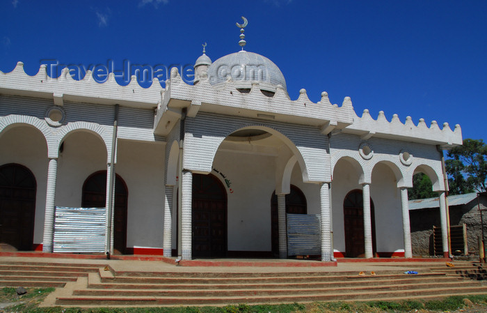 ethiopia216: Gondar, Amhara Region, Ethiopia: main Mosque - photo by M.Torres - (c) Travel-Images.com - Stock Photography agency - Image Bank