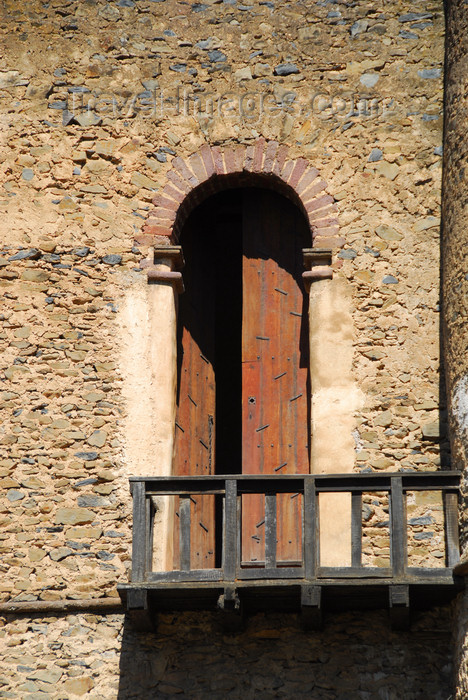 ethiopia278: Gondar, Amhara Region, Ethiopia: Royal Enclosure - Fasiladas' Palace - wooden balcony - photo by M.Torres - (c) Travel-Images.com - Stock Photography agency - Image Bank