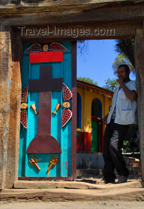 ethiopia317: Gondar, Amhara Region, Ethiopia: Royal Enclosure - Gemjabet Maryam church - man at the gate - photo by M.Torres - (c) Travel-Images.com - Stock Photography agency - Image Bank