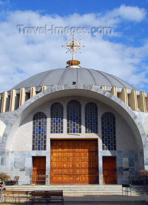 ethiopia370: Axum - Mehakelegnaw Zone, Tigray Region: Church of St Mary of Zion - built by Emperor Haile Selassie - photo by M.Torres - (c) Travel-Images.com - Stock Photography agency - Image Bank