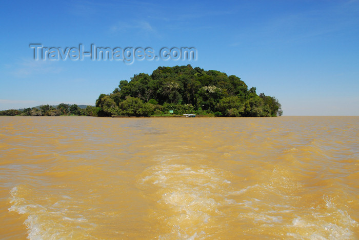 ethiopia492: Lake Tana, Amhara, Ethiopia: Kebran Gabriel Monastery - leaving the island - photo by M.Torres  - (c) Travel-Images.com - Stock Photography agency - Image Bank