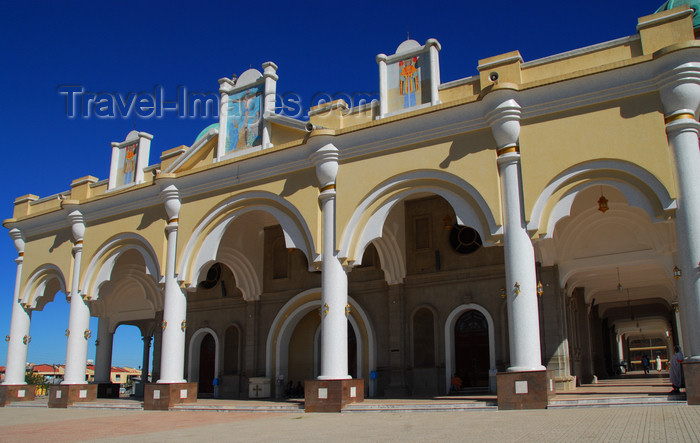 ethiopia56: Addis Ababa, Ethiopia: Bole Medhane Alem Cathedral - main facade, NW side - photo by M.Torres - (c) Travel-Images.com - Stock Photography agency - Image Bank