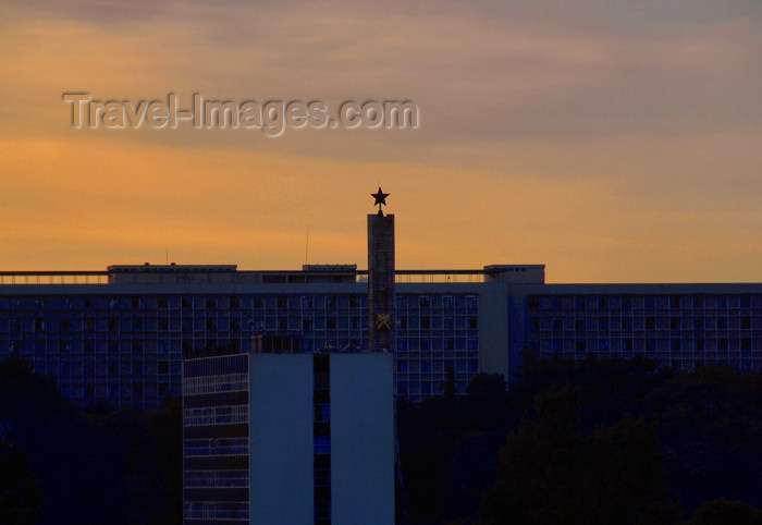 ethiopia6: Addis Ababa, Ethiopia: Derg Monument - Tiglachin Monument - built by the military junta that ruled the country from 1974 until 1987 - Black Lion Hospital - Churchill av. - photo by M.Torres - (c) Travel-Images.com - Stock Photography agency - Image Bank