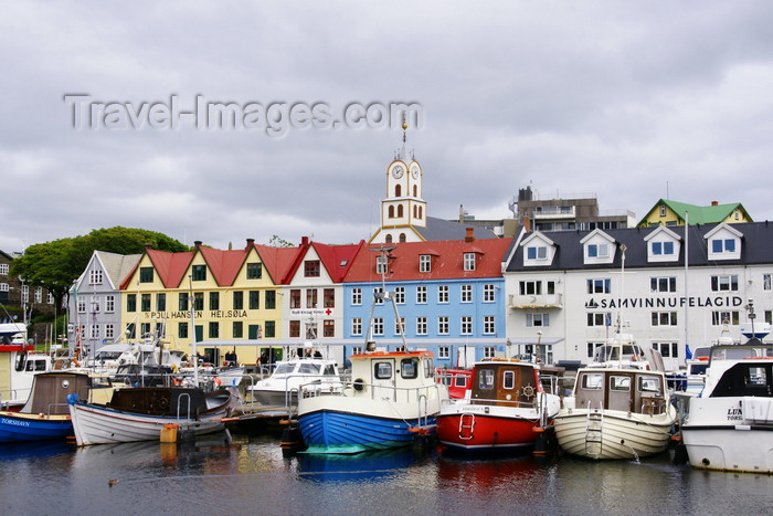 faeroe131: Tórshavn, Streymoy island, Faroes: Tiganes and the western harbour, Vestaravag - storehouses - old commercial buildings along the quayside - Vágsbotnur - 'á Bryggjubakka' - photo by A.Ferrari - (c) Travel-Images.com - Stock Photography agency - Image Bank