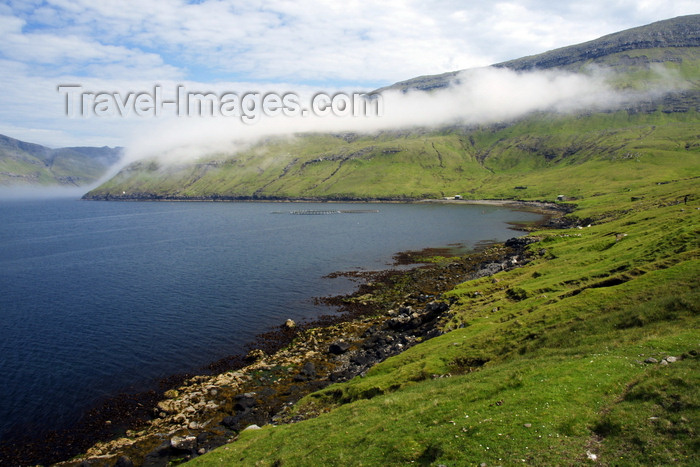 faeroe81: Sørvágsfjørður fjord, Vágar island, Faroes: fog frames the hills - photo by A.Ferrari - (c) Travel-Images.com - Stock Photography agency - Image Bank