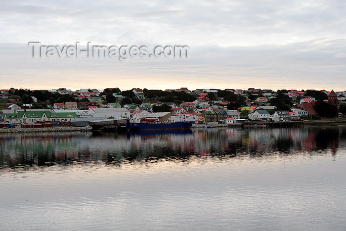 falkland8: Falkland islands - East Falkland - Port Stanley 16 - photo by Christophe Breschi - (c) Travel-Images.com - Stock Photography agency - Image Bank