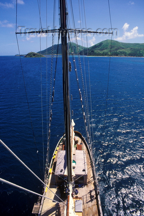 fiji34: Sawa-I-Lau Island, Yasawa group, Fiji: aerial view of La Violante schooner taken from the crow's nest – mast top perspective - photo by C.Lovell - (c) Travel-Images.com - Stock Photography agency - Image Bank