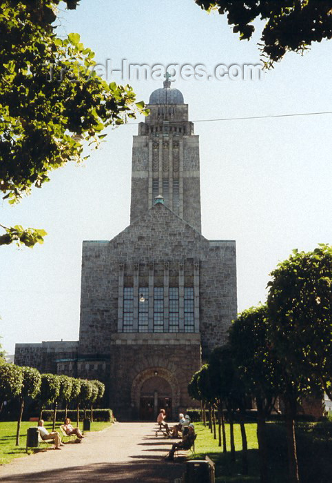 fin12: Finland / Suomi - Helsinki: Kallio church - architect Lars Sonck - photo by M.Torres - (c) Travel-Images.com - Stock Photography agency - Image Bank