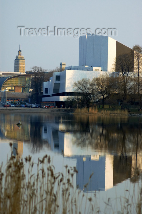 fin145: Finland - Helsinki, Töölö bay with a view into the Finlandia concert hall and Kiasma modern art museum - photo by Juha Sompinmäki - (c) Travel-Images.com - Stock Photography agency - Image Bank