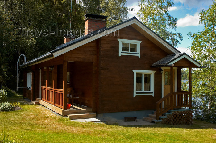 fin147: Finland - Lake Sauni- Western Finland province - Pirkanmaa / Tampere Region-  typical finnish summer cottage - photo by Juha Sompinmäki - (c) Travel-Images.com - Stock Photography agency - Image Bank