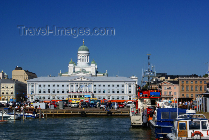 fin164: Helsinki, Finland: port, City hall and the Cathedral - Market square / Kauppatori / Salutorget - photo by A.Ferrari - (c) Travel-Images.com - Stock Photography agency - Image Bank