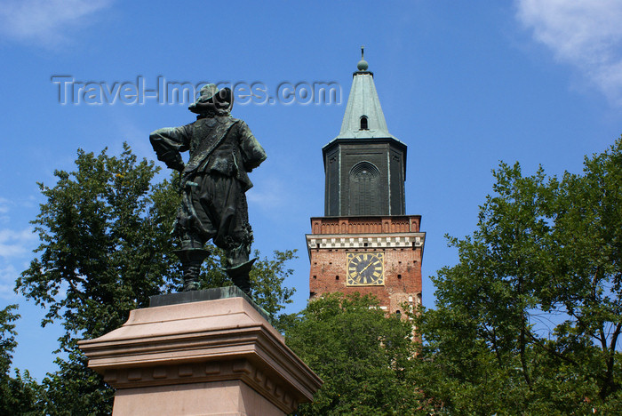 fin181: Turku, Western Finland province - Finland Proper region / Varsinais-Suomi - Finland: Evangelical Lutheran cathedral - statue and clock tower - photo by A.Ferrari - (c) Travel-Images.com - Stock Photography agency - Image Bank