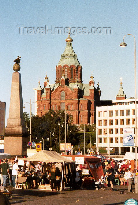 fin6: Finland / Suomi - Helsinki: Orthodox cathedral (photo by Miguel Torres) - (c) Travel-Images.com - Stock Photography agency - Image Bank