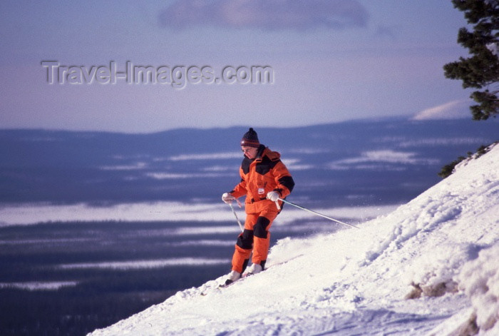 fin63: Finland - Levi: skier (photo by F.Rigaud) - (c) Travel-Images.com - Stock Photography agency - Image Bank