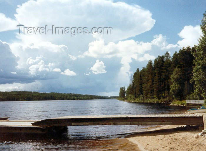 fin7: Finland - South Karelia region: outside - Lake Saimaa(photo by Miguel Torres) - (c) Travel-Images.com - Stock Photography agency - Image Bank