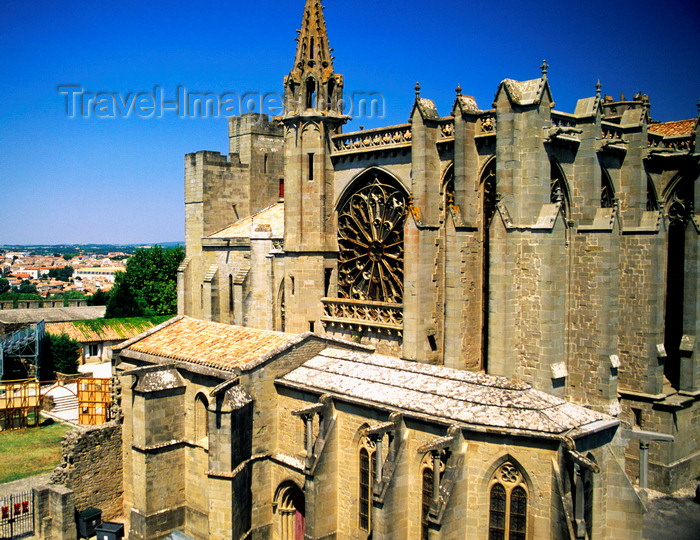france1024: Carcassone, Aude, Languedoc-Roussillon, France: Carcassone Cathedral - architect Eugène Viollet-le-Duc - Unesco world heritage site - photo by K.Gapys - (c) Travel-Images.com - Stock Photography agency - Image Bank