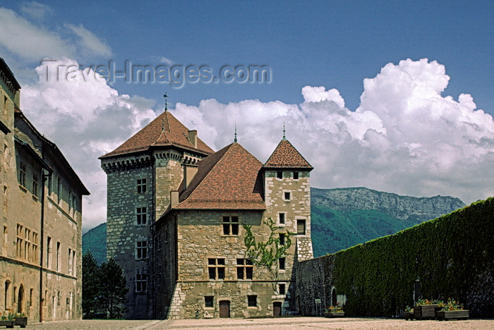 france1079: Annecy, Haute-Savoie, Rhône-Alpes, France: Annecy Castle, west of the historic old city - Château d'Annecy - former residence of the Counts of Geneva and the Dukes of Genevois-Nemours - photo by C.Lovell - (c) Travel-Images.com - Stock Photography agency - Image Bank