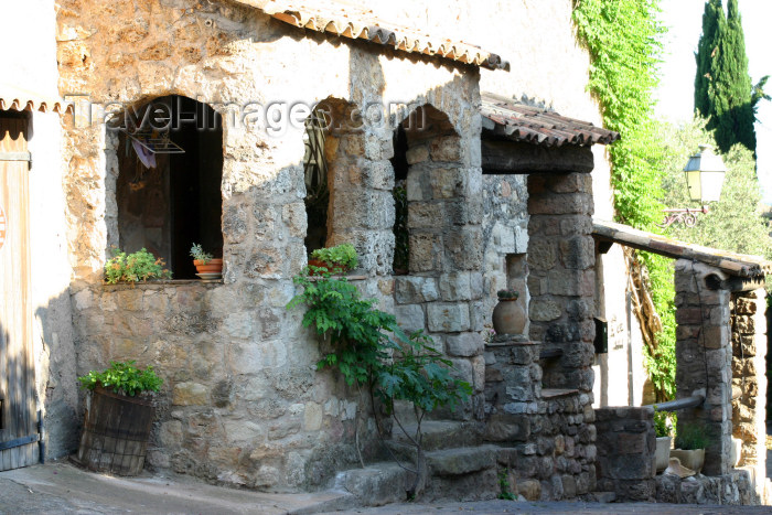 france1083: France - Flayosc - Var: medieval house - photo by N.Keegan - (c) Travel-Images.com - Stock Photography agency - Image Bank