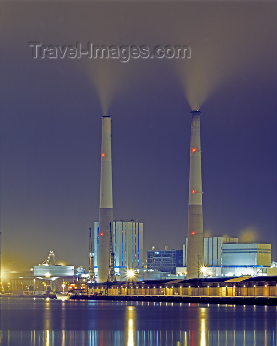 france1109: France - Le Havre (Seine-Maritime, Haute-Normandie): Coal Power Station  smoke stacks - photo by A.Bartel - (c) Travel-Images.com - Stock Photography agency - Image Bank