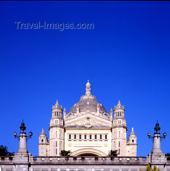 france1210: Lisieux, Calvados, Basse Normadie: Basilique de Sainte-Thérèse - photo by A.Bartel - (c) Travel-Images.com - Stock Photography agency - Image Bank