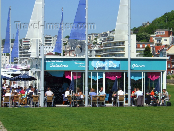 france1237: Le Havre, Seine-Maritime, Haute-Normandie, France: Grand Bleu Restaurant, Beach - photo by A.Bartel - (c) Travel-Images.com - Stock Photography agency - Image Bank