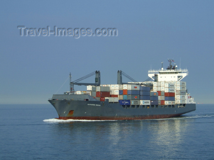 france1240: Le Havre, Seine-Maritime, Haute-Normandie, France: Safmarine Mbashe Container Ship - Normandy - photo by A.Bartel - (c) Travel-Images.com - Stock Photography agency - Image Bank