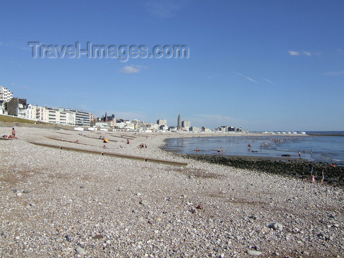 france1244: Le Havre, Seine-Maritime, Haute-Normandie, France: Low Tide, pebbles beach - Normandy - photo by A.Bartel - (c) Travel-Images.com - Stock Photography agency - Image Bank