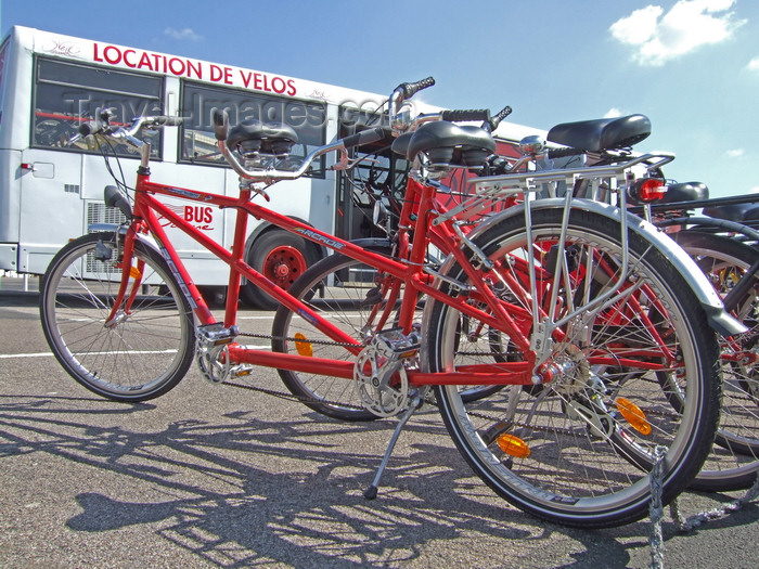 france1254: Le Havre, Seine-Maritime, Haute-Normandie, France: bicycles and tandems for hire, seafront - support bus - photo by A.Bartel - (c) Travel-Images.com - Stock Photography agency - Image Bank