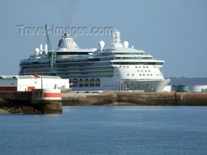 france1271: Le Havre, Seine-Maritime, Haute-Normandie, France: Brilliance of the Seas Cruise Ship - Normandy - photo by A.Bartel - (c) Travel-Images.com - Stock Photography agency - Image Bank