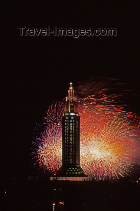 france1340: Le Havre, Seine-Maritime, Haute-Normandie, France: fireworks silhouetting St. Josephs Church - Normandy - photo by A.Bartel - (c) Travel-Images.com - Stock Photography agency - Image Bank