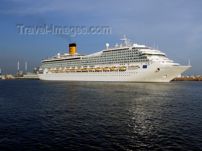 france1351: Le Havre, Seine-Maritime, Haute-Normandie, France: Costa Magica Cruise Ship - European flag on the hull - photo by A.Bartel - (c) Travel-Images.com - Stock Photography agency - Image Bank