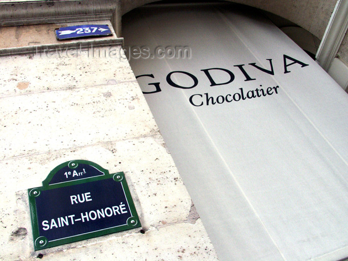 france168: France - Paris: Rua Saint-Honoré - Godiva chocolatier - photo by K.White - (c) Travel-Images.com - Stock Photography agency - Image Bank