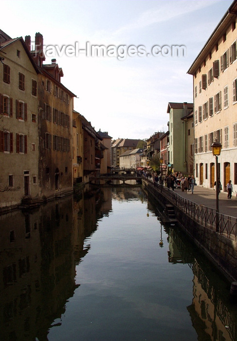 france183: France / Frankreich -  Annecy (Haute Savoie): Thiou canal (photo by K.White) - (c) Travel-Images.com - Stock Photography agency - Image Bank