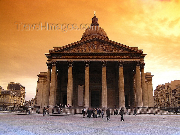 france278: France - Paris: Panthéon - architect Jacques-Germain Soufflot - photo by J.Kaman - (c) Travel-Images.com - Stock Photography agency - Image Bank