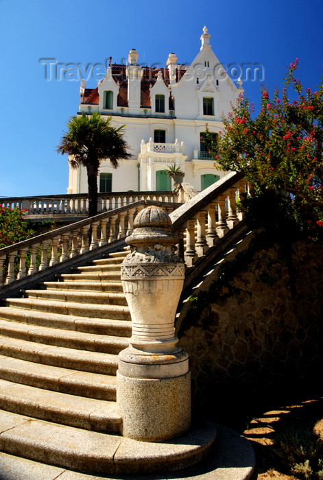 france456: France - Languedoc-Roussillon - Pyrénées-Orientales - Argelès-sur-Mer - Argelers de la Marenda: Chateau Valmy - Hotel - photo by T.Marshall - (c) Travel-Images.com - Stock Photography agency - Image Bank