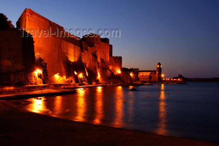 france462: France - Languedoc-Roussillon - Pyrénées-Orientales - Collioure - Cotlliure - Chateau Royale and harbour at night - photo by T.Marshall - (c) Travel-Images.com - Stock Photography agency - Image Bank