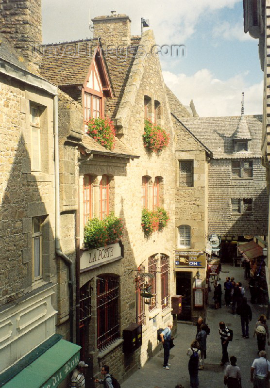 france53: France - le Mont St. Michel (Manche, Normandie): at the post office - photo by A.Baptista - (c) Travel-Images.com - Stock Photography agency - Image Bank