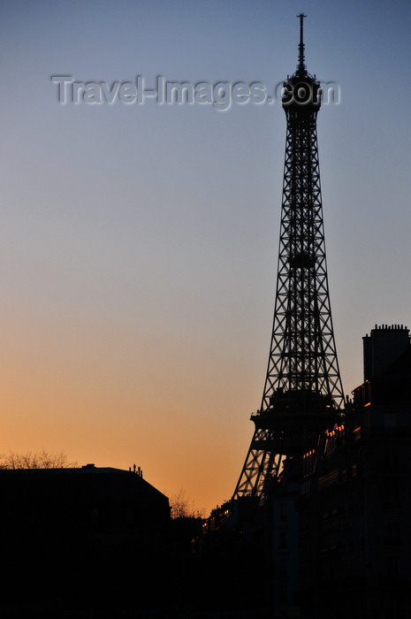 france552: Paris, France: Eiffel Tower silhouette and mansard roofs of Rue de Grenelle at dusk - view from Les Invalides - photo by M.Torres - (c) Travel-Images.com - Stock Photography agency - Image Bank