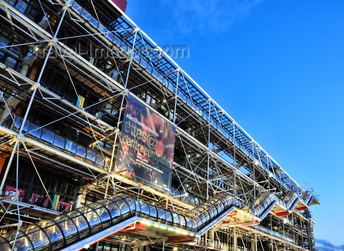 france566: Paris, France: Georges Pompidou Center at night - escalator in a tube - 4e arrondissement - photo by M.Torres - (c) Travel-Images.com - Stock Photography agency - Image Bank