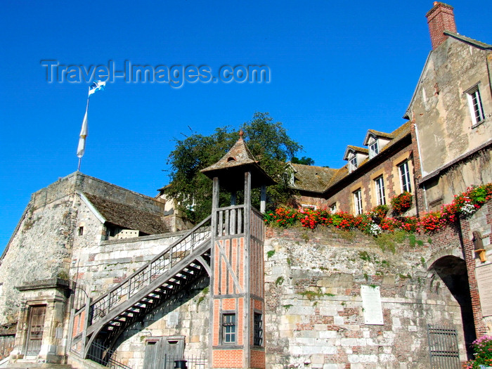 france972: Honfleur, Calvados, Basse-Normandie, France: the 18th century lieutenancy building, former home of the Governor of Honfleur - La Lieutenance - photo by A.Bartel - (c) Travel-Images.com - Stock Photography agency - Image Bank