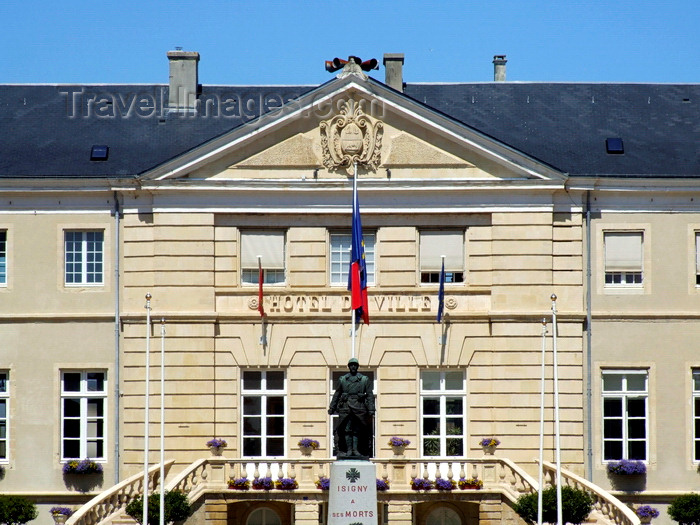 france979: Isigny-sur-Mer, Calvados, Basse-Normandie, France: Town Hall and war monument - Hotel de Ville - photo by A.Bartel - (c) Travel-Images.com - Stock Photography agency - Image Bank